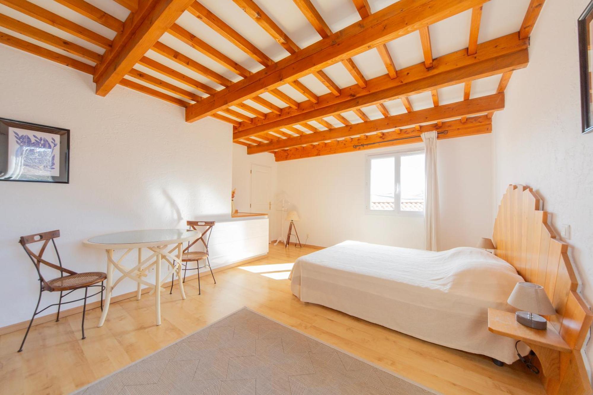 Panda Home Quincie-en-Beaujolais Bagian luar foto